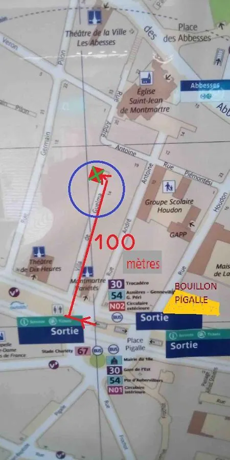 شقة Pigalle De 25 M2 - 2 Lits Simples Type Gigogne Pour 2 Personnes - Coeur Touristique De - 2 Minutes De La Station Metro Pigalle ,petit Train Vers La Butte Montmartre-cabarets Moulin Rouge,chez Michou-restaurants Bouillon Pigalle,berliner